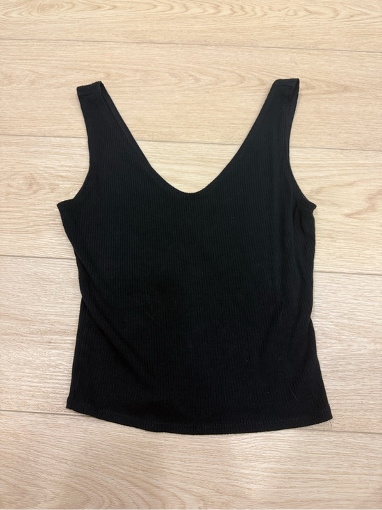 Urban Outfitters Tops - Urban outfitters black tank